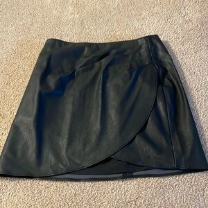 NWT Abercrombie & Fitch Black Vegan Leather Mini Skirt size M